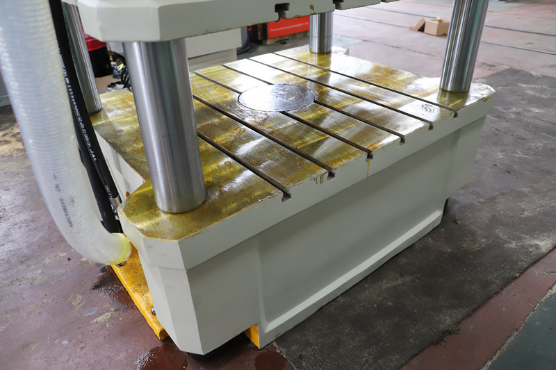 九孔玻璃钢托盘液压机(图2)