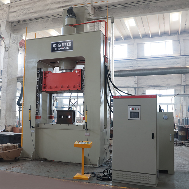 热模段框架液压机(图2)