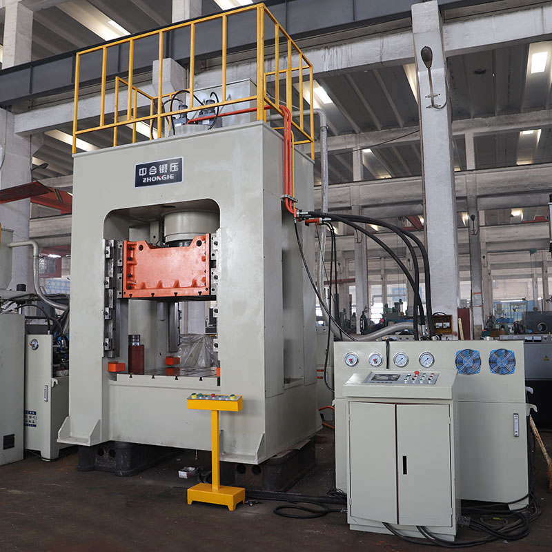 热模段框架液压机(图4)