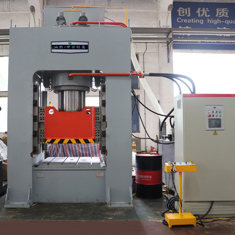 热模段框架液压机(图3)