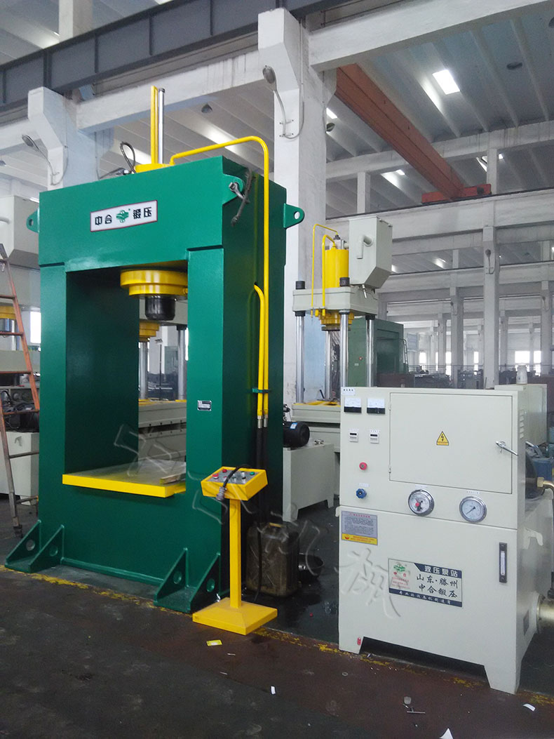 150T龙门导向液压机产品实拍