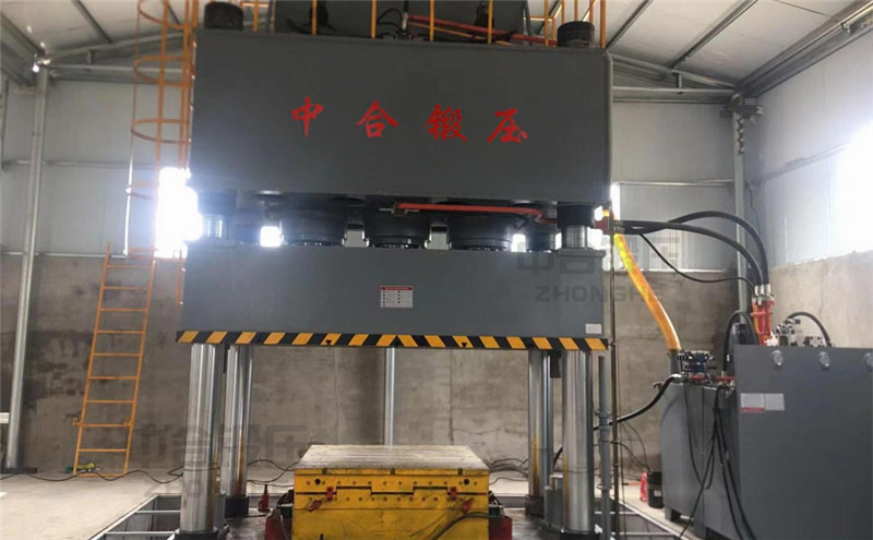 卡车导流罩生产设备_2500吨四柱液压机_玻璃钢成型液压机