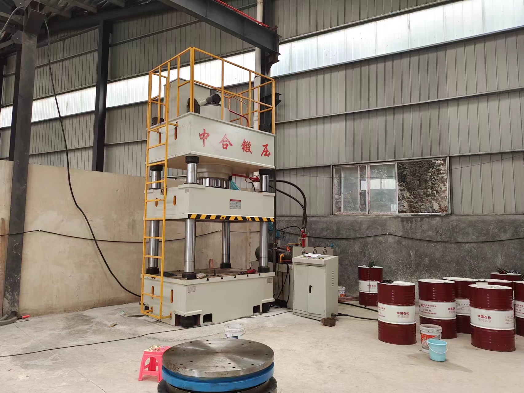 水塔盖板成型设备_630吨油压机_不锈钢拉伸机