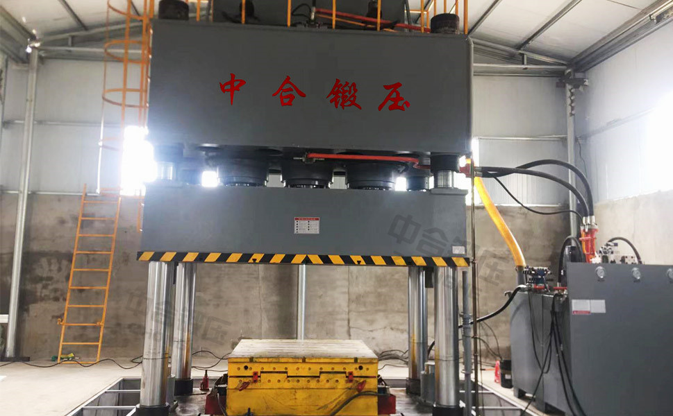 复合材料成型油压机_1500吨汽车覆盖件模压机设备_伺服油压机