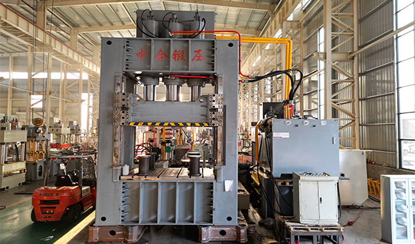 800吨框架式液压机拉伸汽车配件一次成型