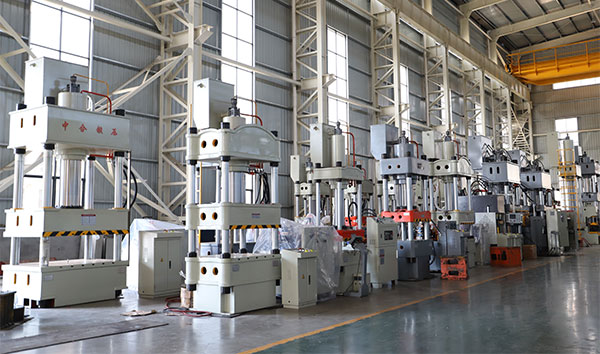 山东滕州液压机生产厂家