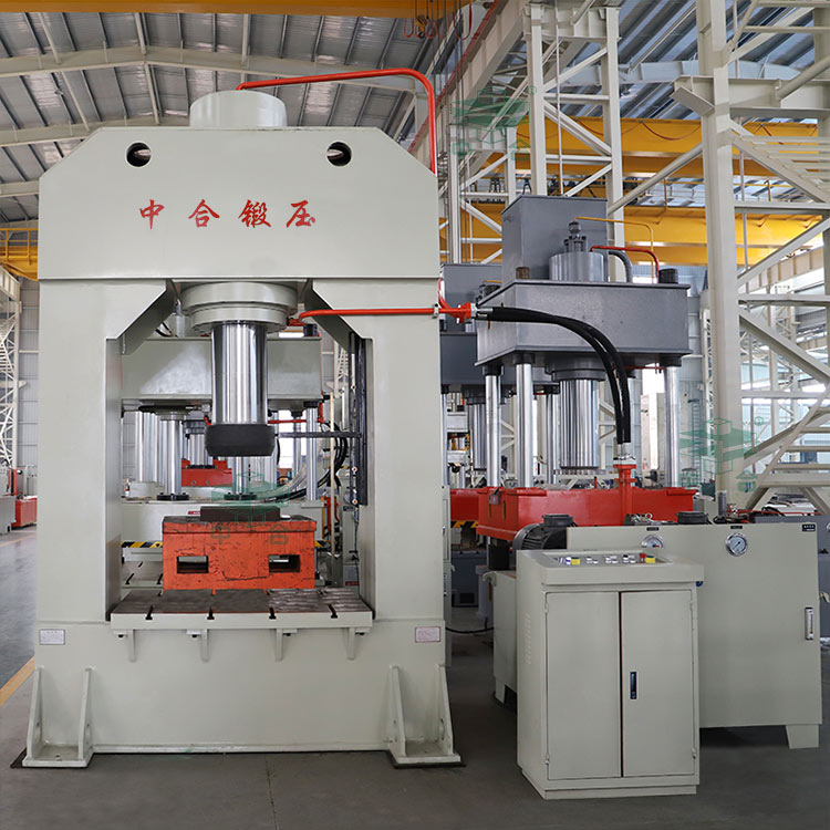 500吨龙门液压机