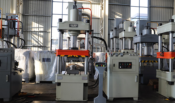 100吨四柱液压机-五金冲压成型设备