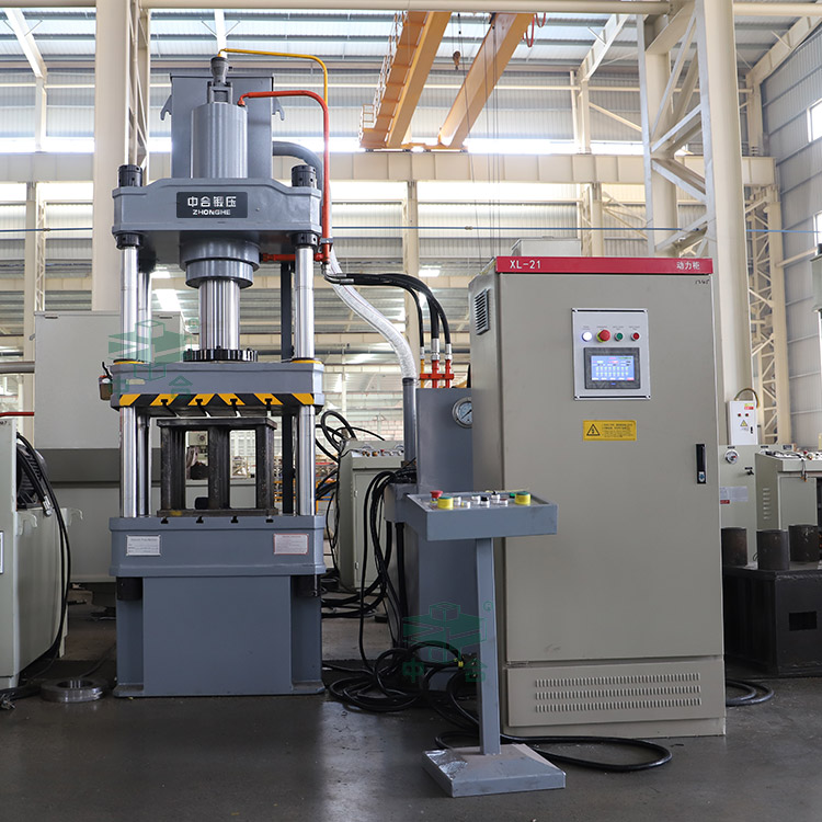 100吨四柱液压机 100吨四柱液压机