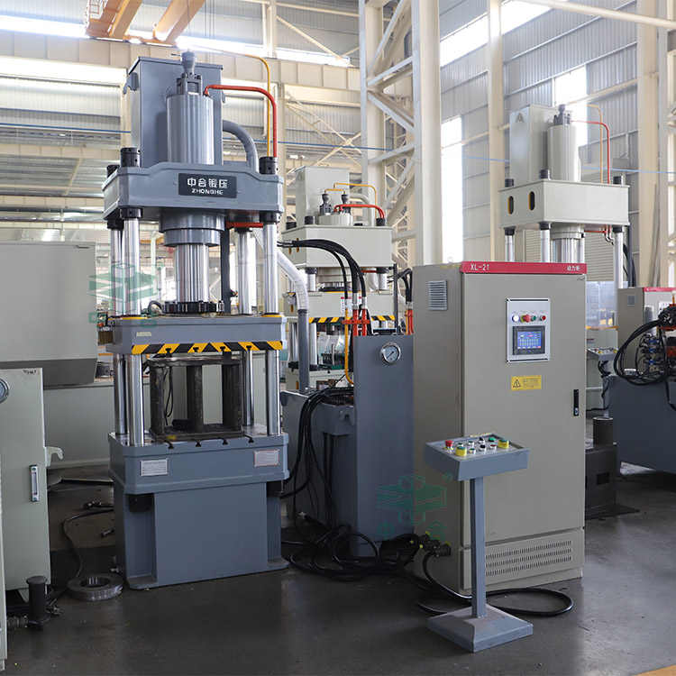 100吨伺服四柱液压机 100吨伺服四柱液压机