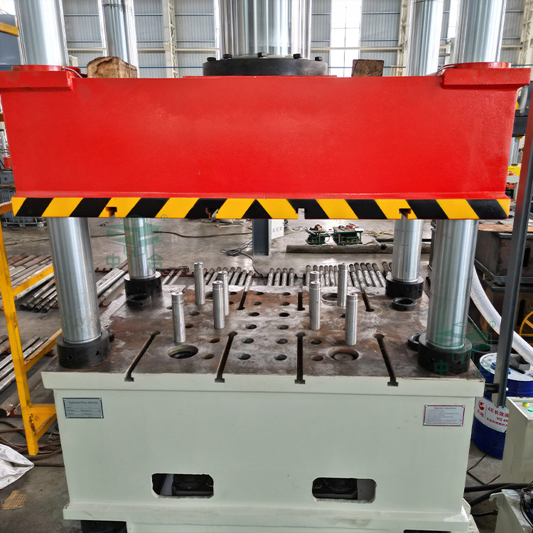 液压垫(多顶出结构).jpg 液压垫(多顶出结构).jpg