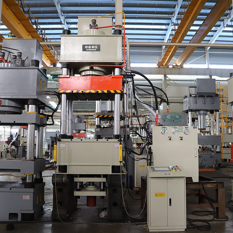 400吨三梁四柱液压机