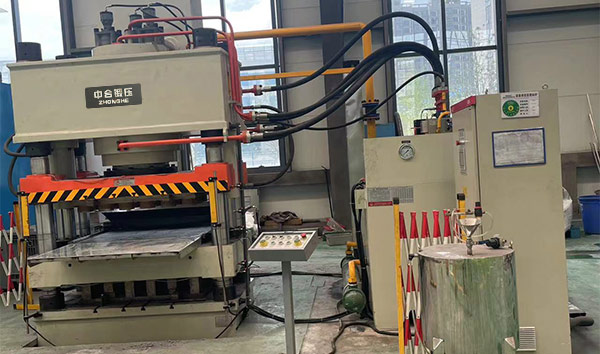 全自动粉末成型液压机,可非标定制,滕州液压机厂家直销