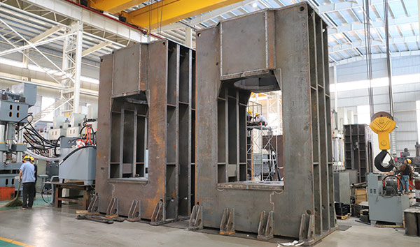 [中合锻压] 框架式液压机厂家,高精度,操作简单