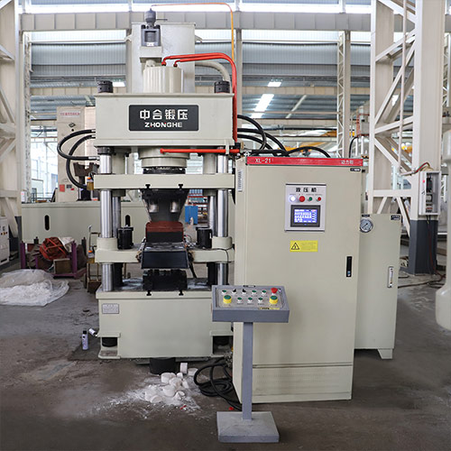 锰粉压块设备_200吨四梁四柱液压机