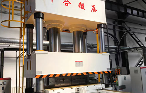 800吨复合材料成型液压机-800吨三梁四柱液压机