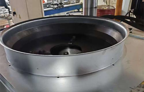 315吨不锈钢制品拉伸液压机