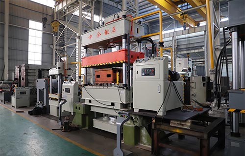 200吨四柱拉伸液压机（液压垫）-200t四柱液压机