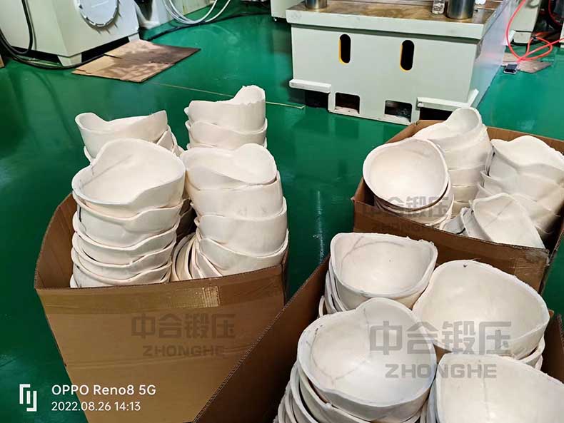 凯夫拉头盔半成品.jpg 凯夫拉头盔半成品.jpg