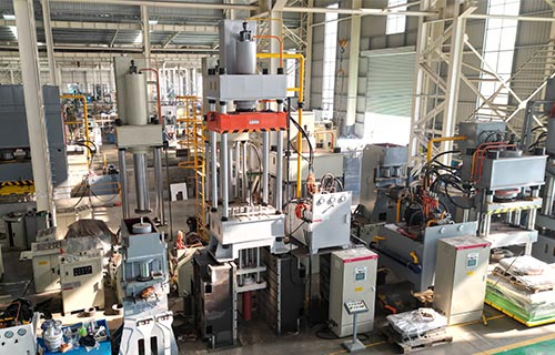 200吨石墨粉末成型液压机