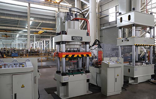 锚杆托盘生产设备-315吨三梁四柱液压机