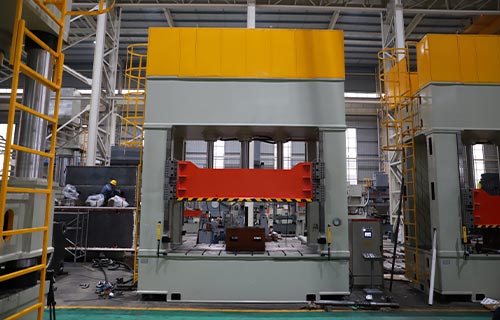 中合锻压框架式液压机的优势