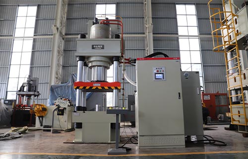 500吨热模锻液压机-500吨三梁四柱液压机