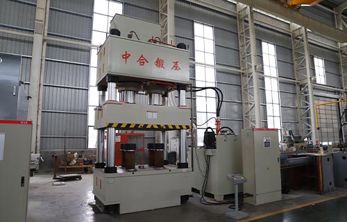 800吨四柱液压机生产厂家推荐，值得信任！