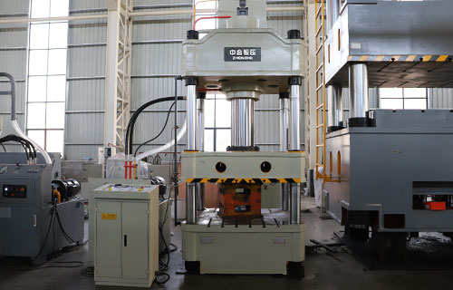 315吨四柱液压机如何维护与保养？滕州液压机厂家的专业建议