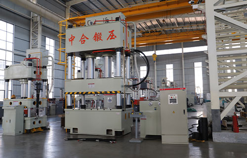 500吨四柱液压机选购指南：十大关键参数解读