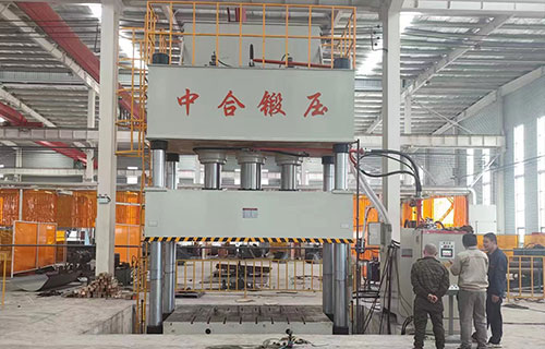 1000吨四柱液压机-汽车零部件成型设备