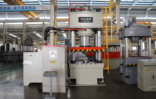 800吨四柱液压机（模压、拉伸）