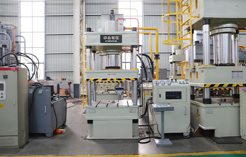 滕州液压机生产厂家-专业定制四柱液压机厂家