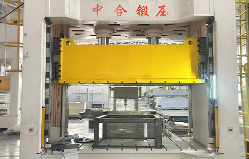 热压汽车内饰件成型-400吨框架式液压机
