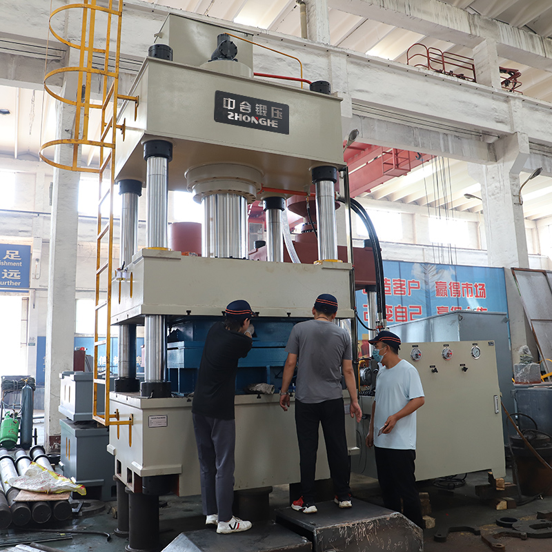 水箱板拉伸液压机_500吨油压机_不锈钢水箱成型生产线(图1)