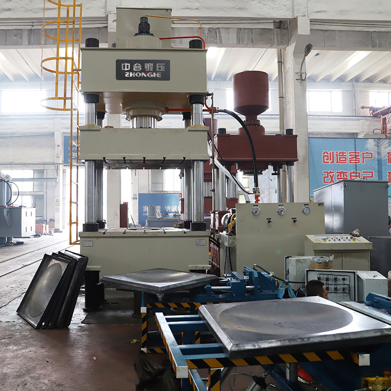 500吨四柱液压机_不锈钢水箱板生产设备